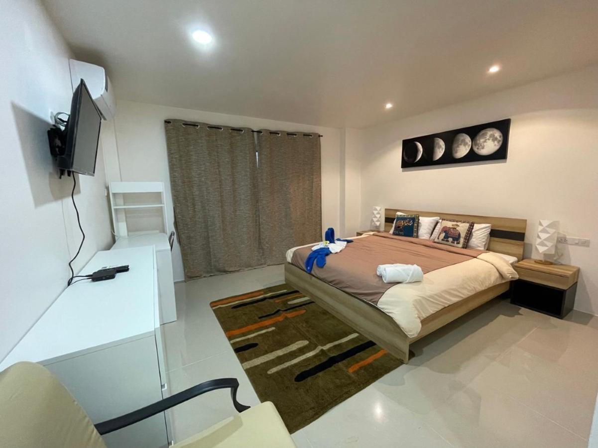 Inn Dulgence Patong Exteriér fotografie