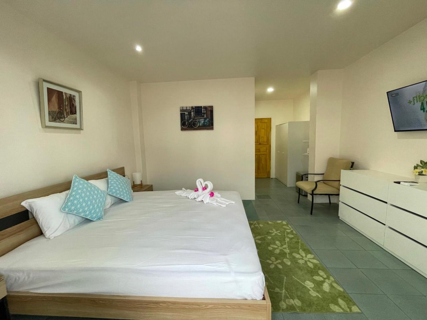 Inn Dulgence Patong Exteriér fotografie