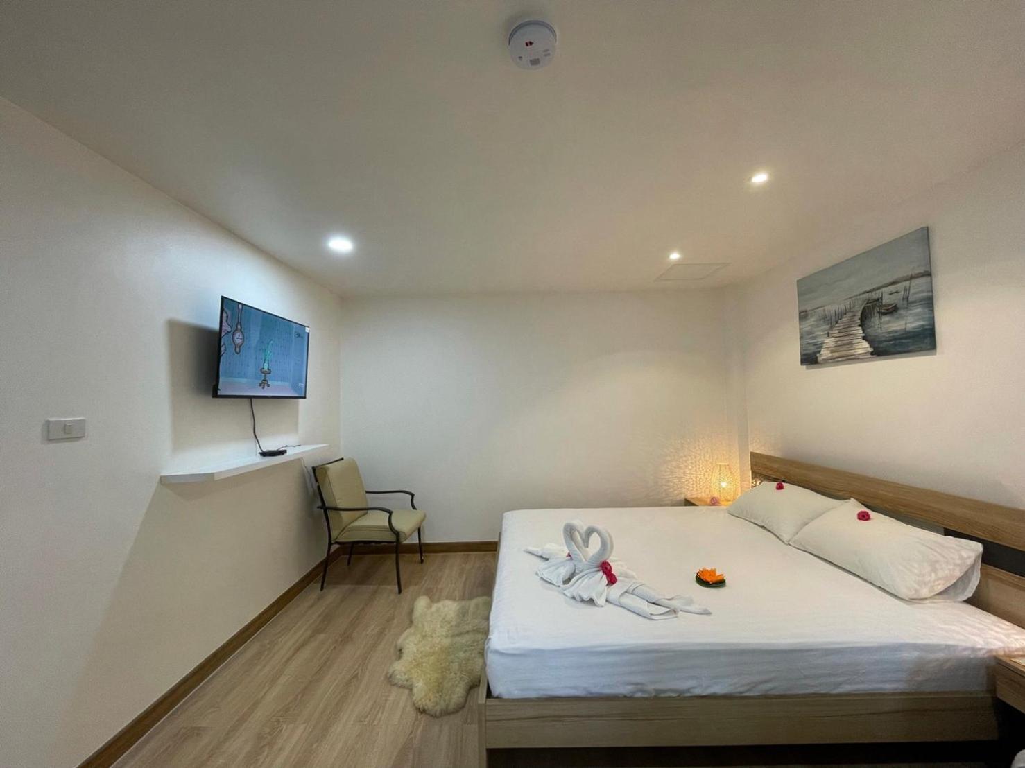 Inn Dulgence Patong Exteriér fotografie